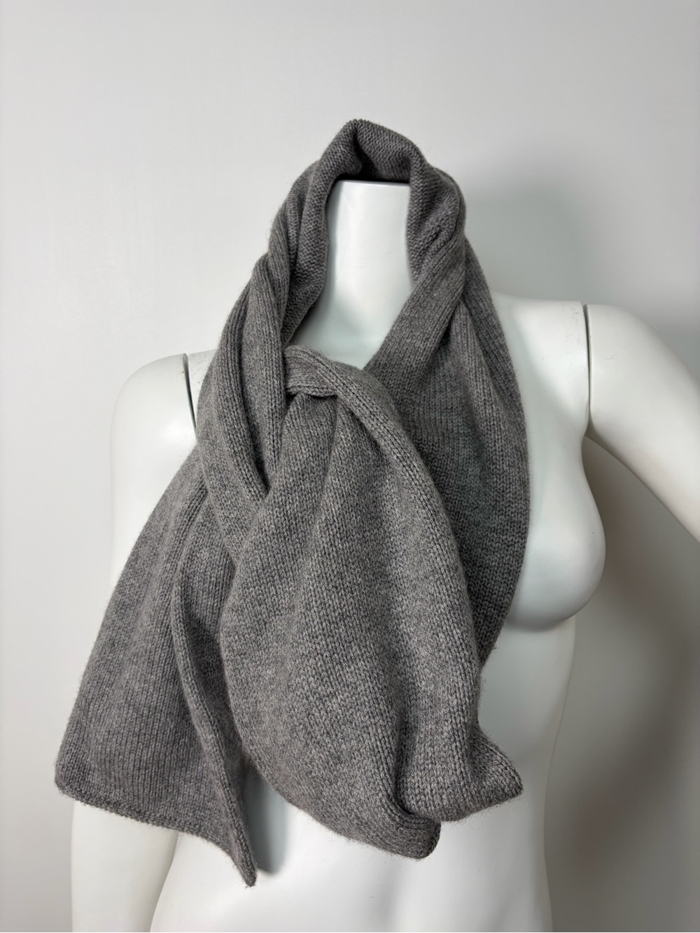 Malo Gray Cashmere Wool Hooded Scarf